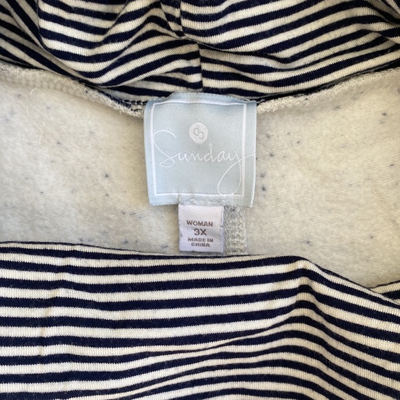 SUNDAY Cowl-neck Sweater - Picture 6 of 11